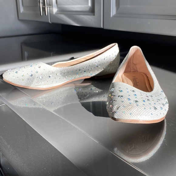 Sparkly flats - Picture 6 of 6